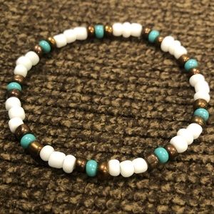 4mm white turquoise and copper stretch bracelet
